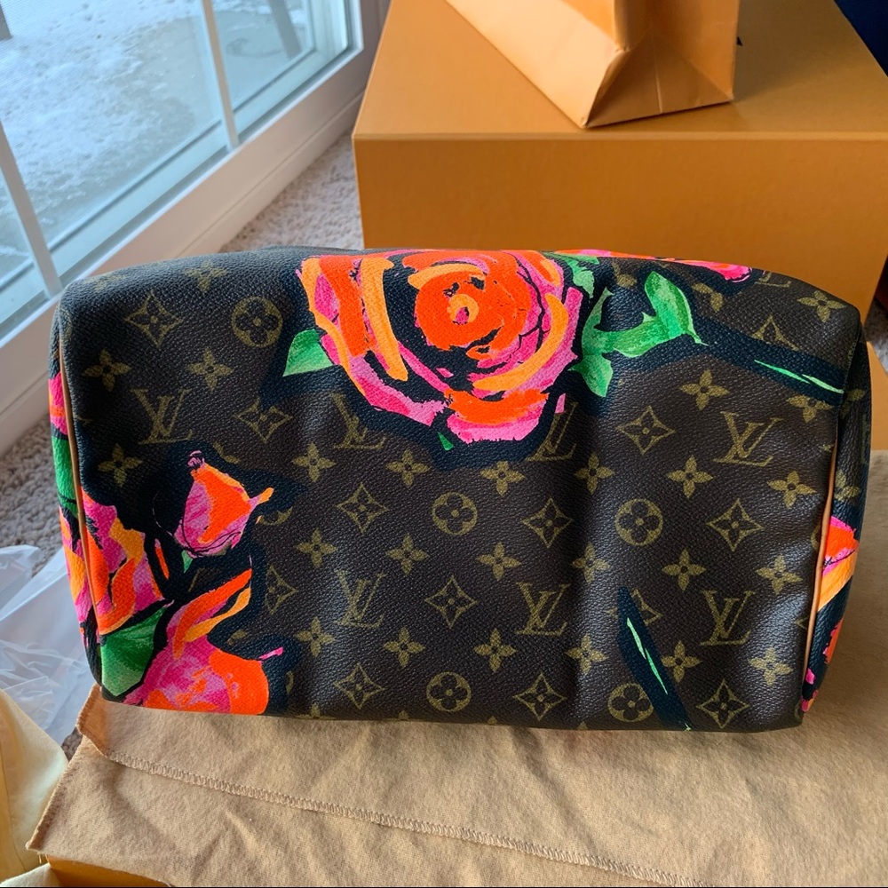 ❌Sold❌LOUIS VUITTON Monogram Stephen Sprouse Roses - Picture 4 of 8
